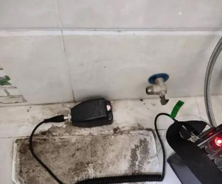杭锦后旗屋顶漏水维修公司分享下卫生间漏水的危害及解决方法